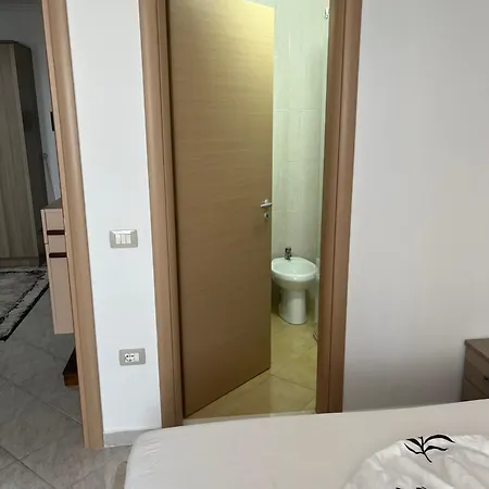 Resa Apartment Apartamento Vlorë
