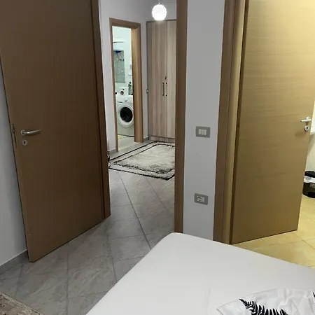 Resa Apartment *